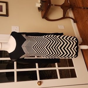 TRINA TURK chevron long sleeve bodycon dress M